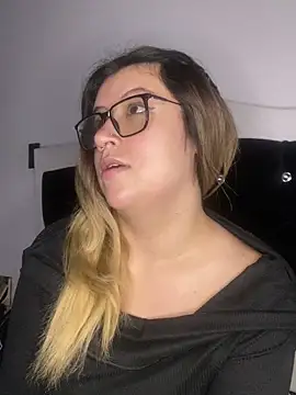 Blair Bunnyy online show from April 3, 2026, 5:16 am