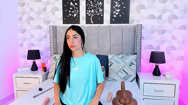 Snapshot of natasha_moreno chatting on October 11, 2025, 12:26 pm natasha moreno online show from October 11, 2025, 12:26 pm