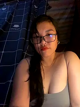 sexybaby 00 online show from September 9, 2025, 4:34 am