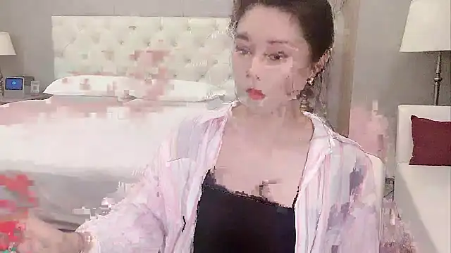 Ianxuan online show from July 3, 2026, 2:23 pm