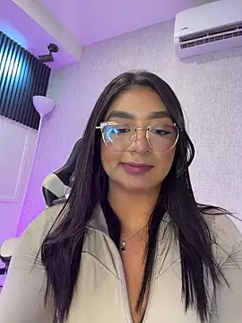 jenn fit online show from April 5, 2026, 5:59 am