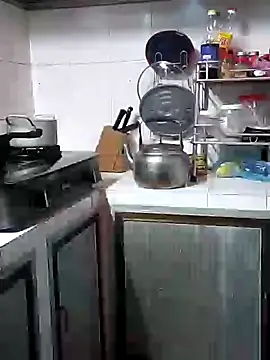 Snapshot of ANonngDan79 chatting on September 22, 2025, 11:01 am ANonngDan79 online show from September 22, 2025, 11:01 am