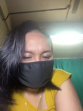 Snapshot of melyiaaa chatting on February 6, 2026, 2:31 pm melyiaaa online show from February 6, 2026, 2:31 pm