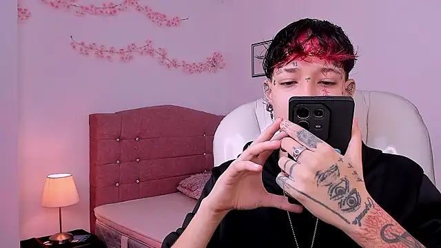 Luci Rose online show from March 12, 2026, 4:57 pm