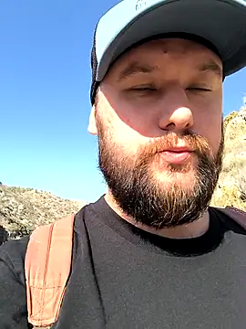 Snapshot of Ole_Plus chatting on September 19, 2025, 8:49 am Ole Plus online show from September 19, 2025, 8:49 am