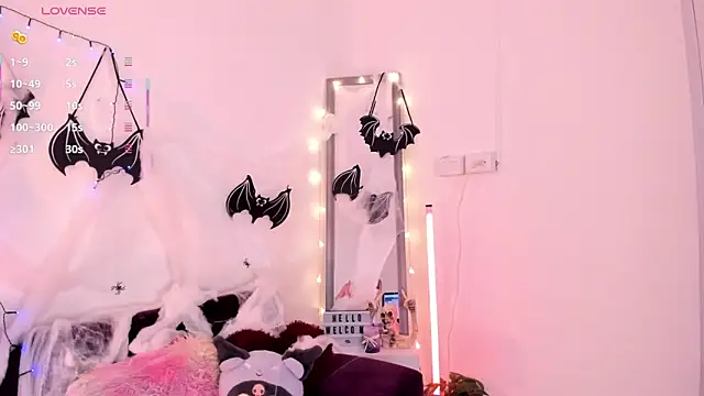 Snapshot of Kathybecker chatting on October 18, 2025, 1:34 pm Kathybecker online show from October 18, 2025, 1:34 pm