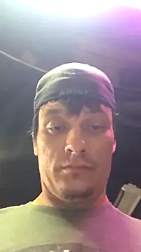 twistafatpipe online show from October 4, 2025, 7:56 pm