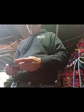 twistafatpipe online show from November 13, 2025, 2:54 am