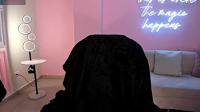 MilaColeman online show from January 6, 2026, 12:58 am