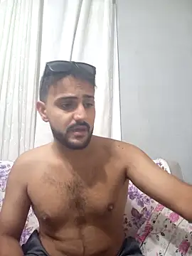 Snapshot of Muratcan33 chatting on October 12, 2025, 9:47 pm Muratcan33 online show from October 12, 2025, 9:47 pm