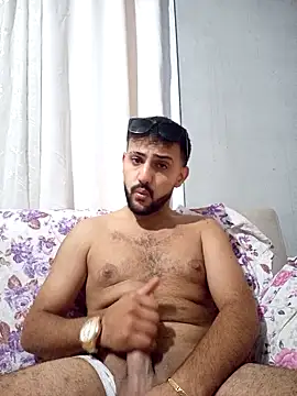 Snapshot of Muratcan33 chatting on October 13, 2025, 7:25 pm Muratcan33 online show from October 13, 2025, 7:25 pm