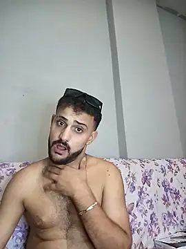 Snapshot of Muratcan33 chatting on October 22, 2025, 2:50 pm Muratcan33 online show from October 22, 2025, 2:50 pm