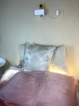 Snapshot of AriaHeavenss chatting on September 10, 2025, 1:27 am AriaHeavenss online show from September 10, 2025, 1:27 am