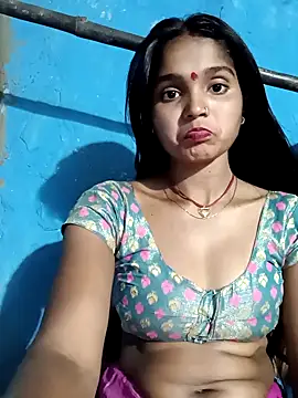 Snapshot of Harini_Gautam chatting on March 22, 2026, 3:15 pm Harini Gautam online show from March 22, 2026, 3:15 pm