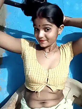 Snapshot of Harini_Gautam chatting on April 2, 2026, 6:16 pm Harini Gautam online show from April 2, 2026, 6:16 pm
