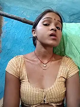 Snapshot of Harini_Gautam chatting on April 12, 2026, 7:24 am Harini Gautam online show from April 12, 2026, 7:24 am