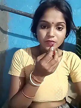 Snapshot of Harini_Gautam chatting on April 19, 2026, 6:10 pm Harini Gautam online show from April 19, 2026, 6:10 pm