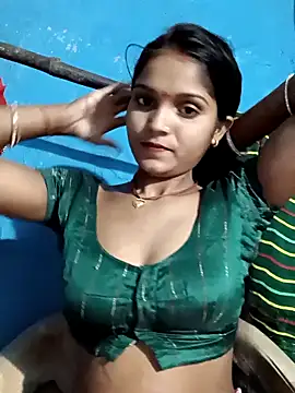Snapshot of Harini_Gautam chatting on April 23, 2026, 4:09 pm Harini Gautam online show from April 23, 2026, 4:09 pm