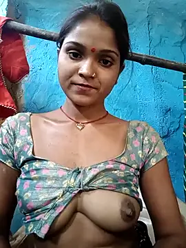 Snapshot of Harini_Gautam chatting on April 24, 2026, 9:45 am Harini Gautam online show from April 24, 2026, 9:45 am