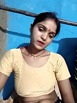 Snapshot of Harini_Gautam chatting on April 28, 2026, 4:34 pm Harini Gautam online show from April 28, 2026, 4:34 pm