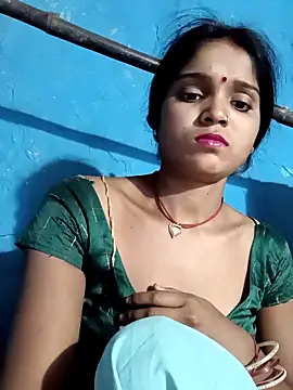 Snapshot of Harini_Gautam chatting on May 6, 2026, 6:13 pm Harini Gautam online show from May 6, 2026, 6:13 pm
