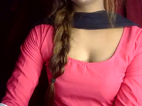 heartless Queen online show from September 19, 2025, 5:20 am