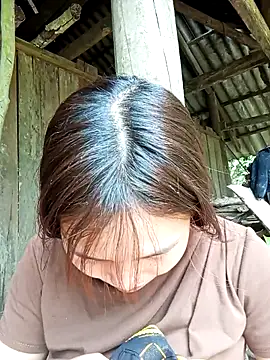 EllyBaby20 online show from April 10, 2026, 5:12 am