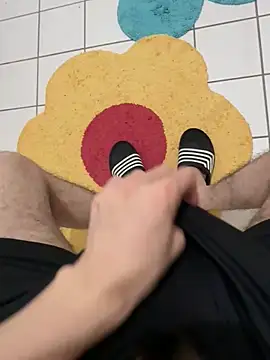 Snapshot of Dicksxd chatting on October 9, 2025, 9:57 pm Dicksxd online show from October 9, 2025, 9:57 pm