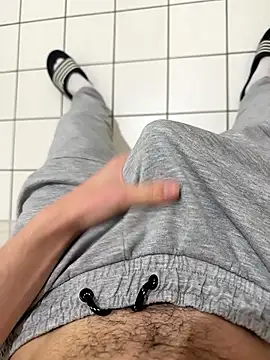 Dicksxd online show from January 6, 2026, 9:29 pm