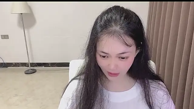 Snapshot of zora-168 chatting on October 18, 2025, 3:31 am zora-168 online show from October 18, 2025, 3:31 am