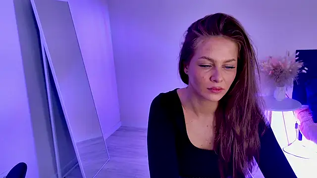 Snapshot of Shawty_Sue chatting on November 8, 2025, 11:21 am Shawty Sue online show from November 8, 2025, 11:21 am