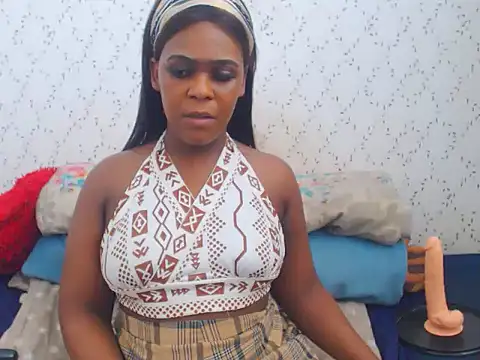 MiniMinaj online show from November 12, 2025, 8:59 am