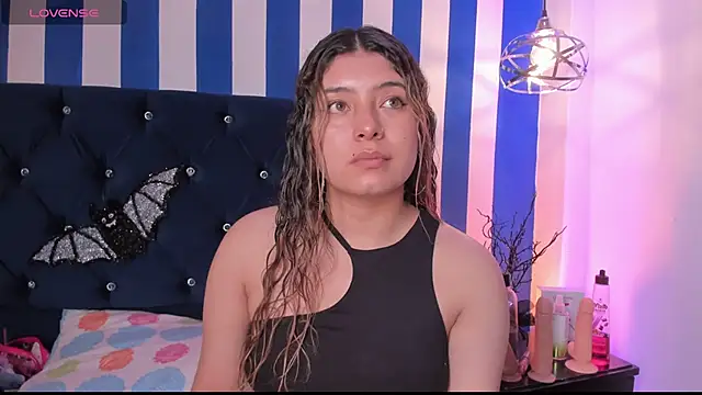 Snapshot of valeria_rouse28 chatting on October 25, 2025, 5:19 pm valeria rouse28 online show from October 25, 2025, 5:19 pm