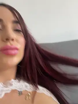 jessy rios online show from September 26, 2025, 3:49 pm