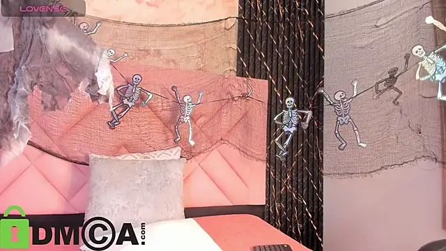 maia bianchi online show from October 8, 2025, 1:53 pm