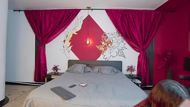 Maylu Fox online show from October 17, 2025, 12:41 pm