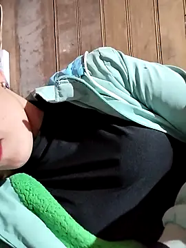 Snapshot of Sinejdk3 chatting on February 22, 2026, 6:24 am Sinejdk3 online show from February 22, 2026, 6:24 am