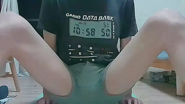 saitama0038 online show from October 7, 2025, 3:53 pm