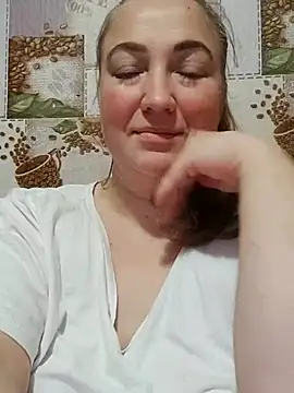 Kiss Eva online show from November 12, 2025, 5:46 pm