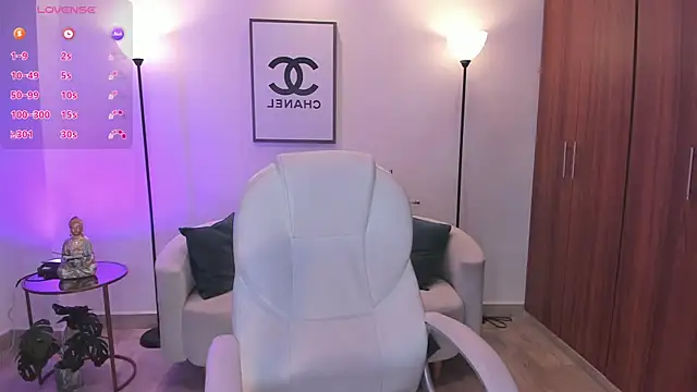 raven stonee online show from January 16, 2026, 3:32 am