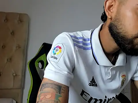 Snapshot of adri_sexboy229 chatting on September 12, 2025, 12:38 pm adri sexboy229 online show from September 12, 2025, 12:38 pm