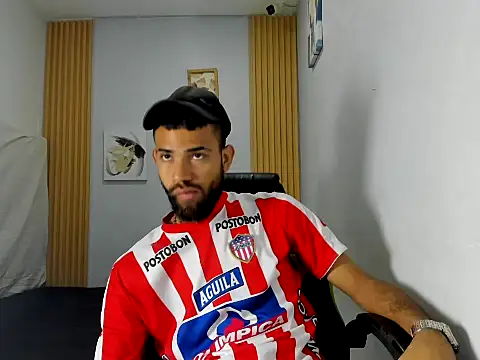 Snapshot of adri_sexboy229 chatting on October 3, 2025, 7:05 am adri sexboy229 online show from October 3, 2025, 7:05 am