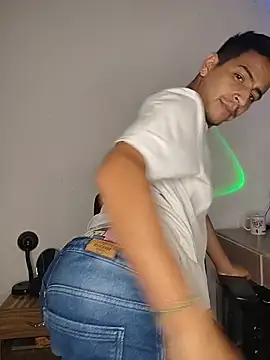 Juann-cock online show from January 15, 2026, 5:01 am