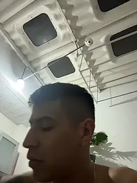 Juann-cock online show from February 16, 2026, 1:46 am