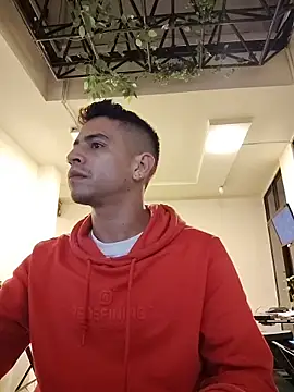 Juann-cock online show from April 2, 2026, 6:22 am