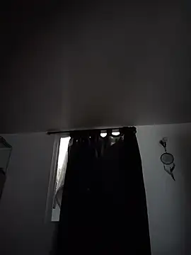 Juann-cock online show from July 1, 2026, 1:13 pm