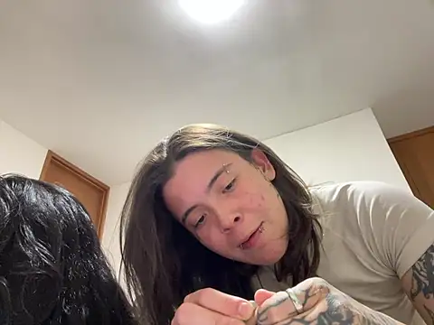 Kaliykatie online show from March 3, 2026, 4:40 am