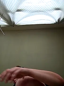 LacyLaurent online show from April 3, 2026, 2:04 pm