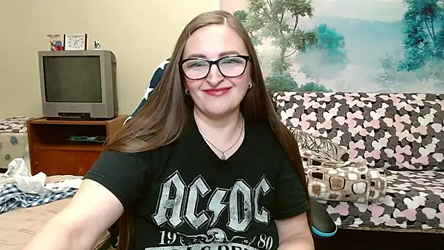 MermaidCurves online show from February 20, 2025, 9:53 pm