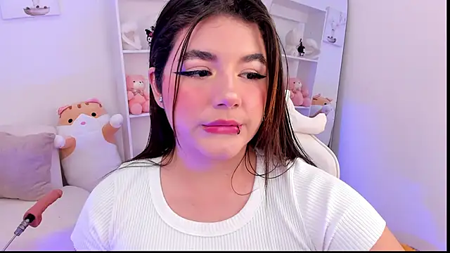 dolce antonellaa online show from October 3, 2025, 1:57 am